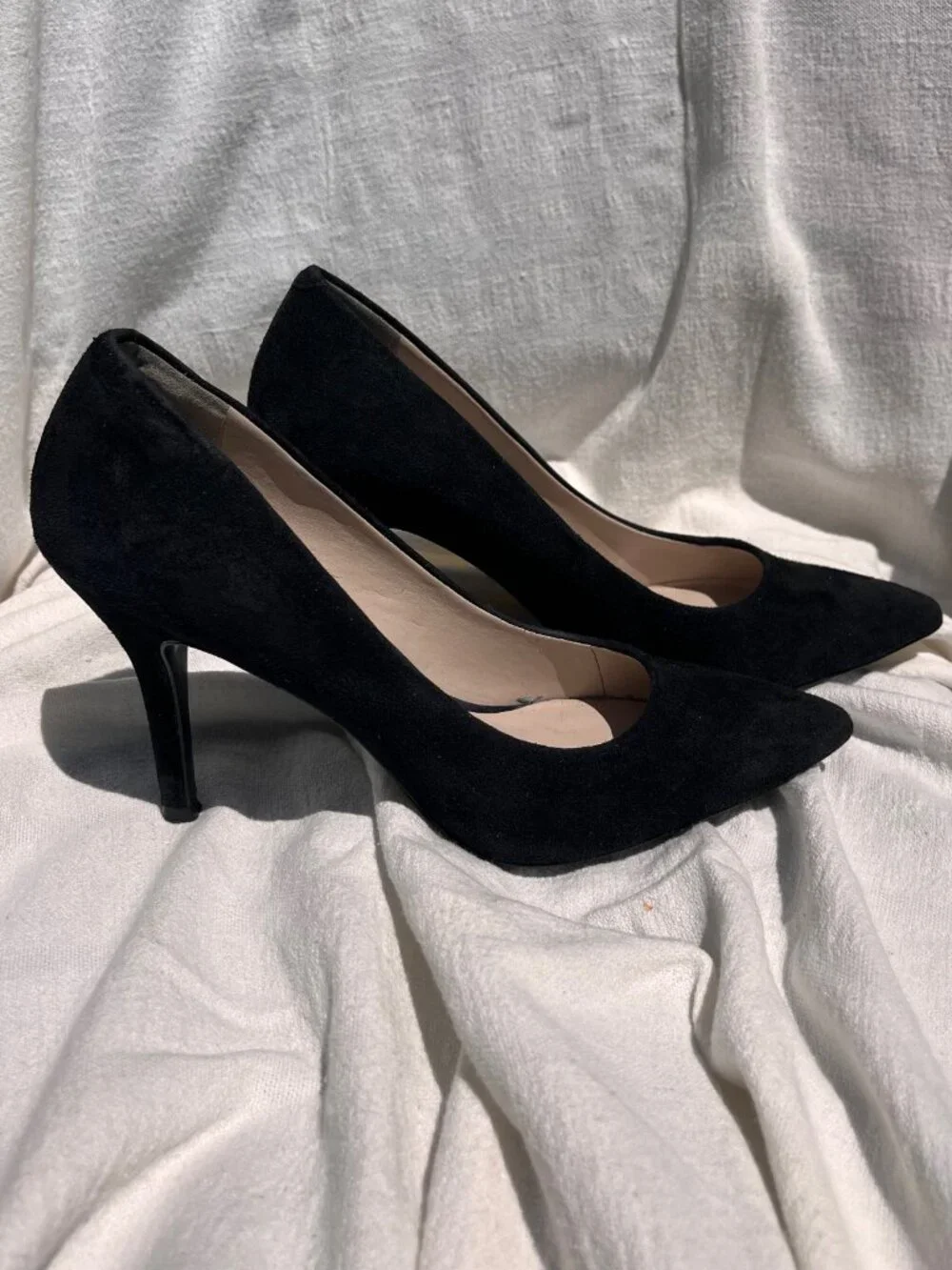 Nine West Black Suede Pumps Size 6.5